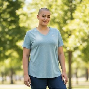 UNDER ARMOUR Women’s XL Blue Geometric V-Neck Golf T-Shirt Short Sleeve